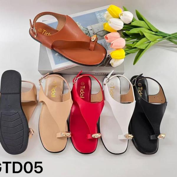 Ladies slippers